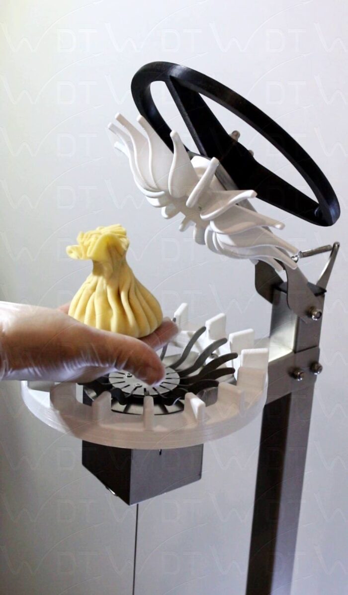 Машина з ножним приводом для ліплення хінкалі km16s - Зображення 6