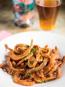 Свинячі вуха закуска